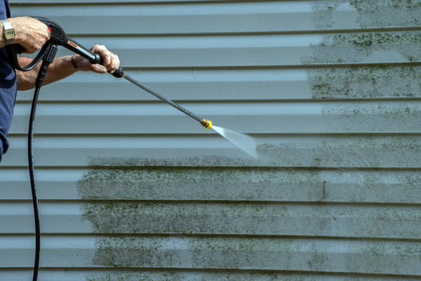 Best Factory Floor Cleaning  in Runaway Bay, TX